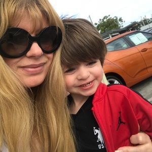 Meet your Posher, Marinexis